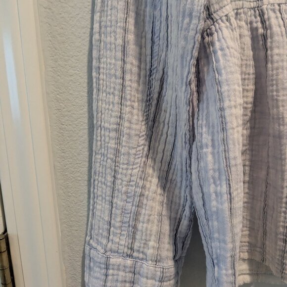 Mystree Button Up Tunic - Large - Picture 3 of 10